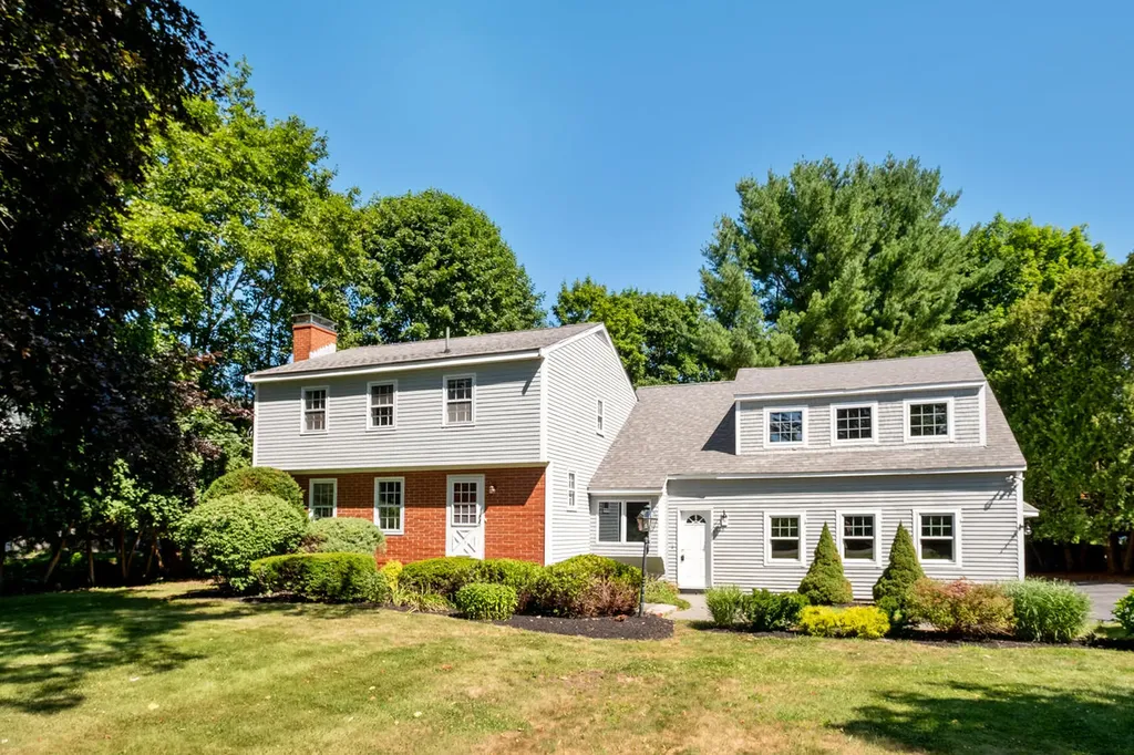 188 Southside Road York ME 03909