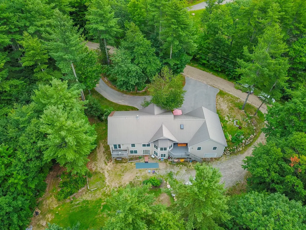 89 Cliffside Road Casco ME 04015