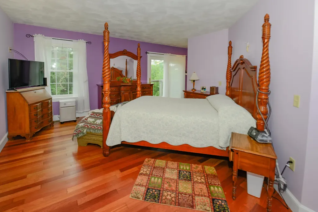 89 Cliffside Road Casco ME 04015
