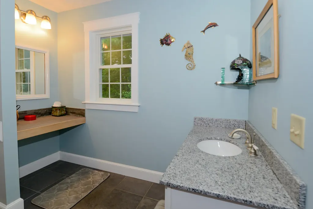 89 Cliffside Road Casco ME 04015