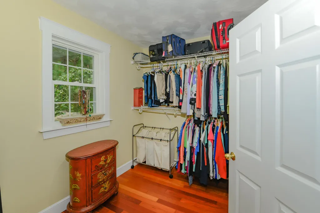 89 Cliffside Road Casco ME 04015