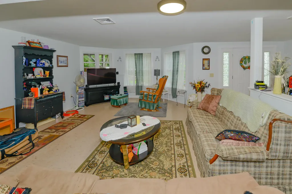 89 Cliffside Road Casco ME 04015