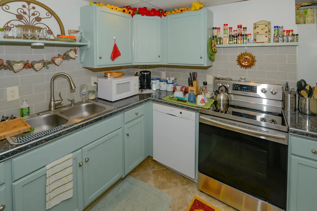 89 Cliffside Road Casco ME 04015
