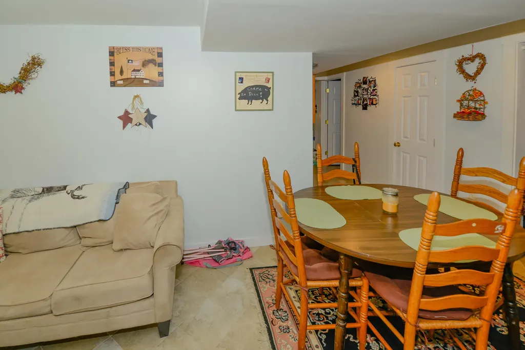 89 Cliffside Road Casco ME 04015