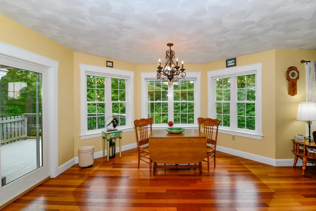 89 Cliffside Road Casco ME 04015