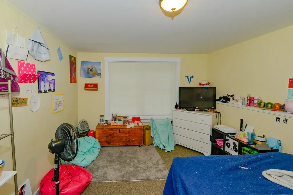 89 Cliffside Road Casco ME 04015