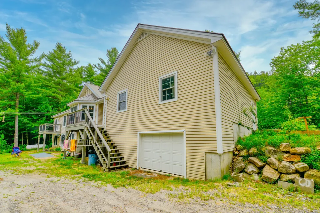 89 Cliffside Road Casco ME 04015