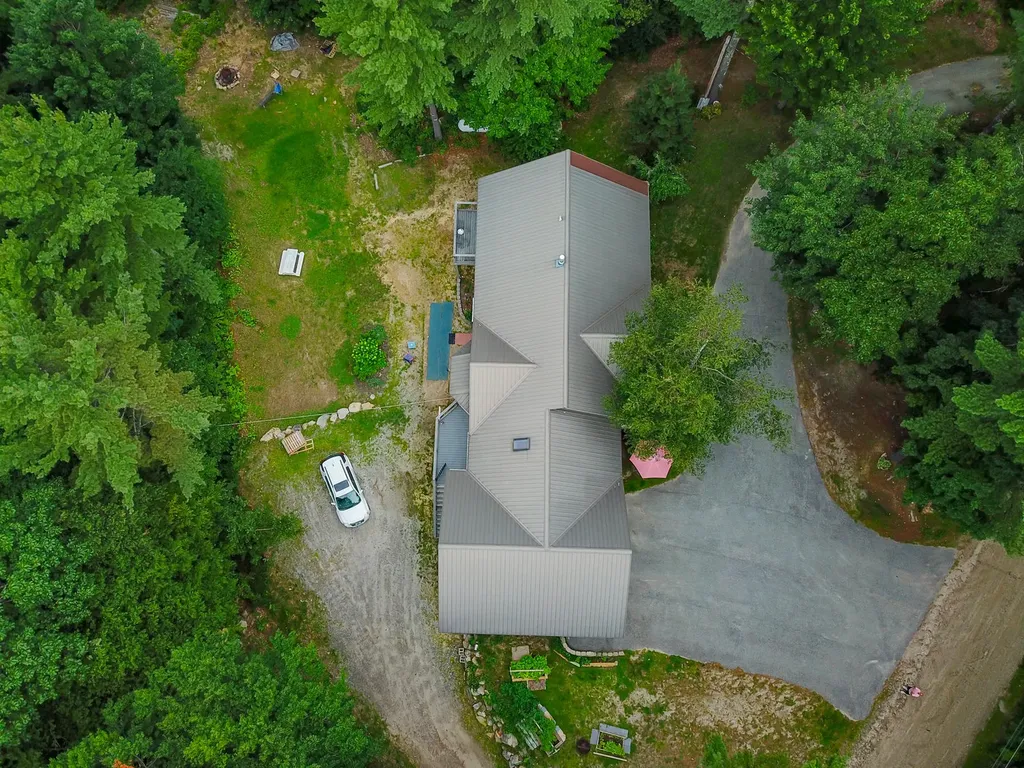 89 Cliffside Road Casco ME 04015