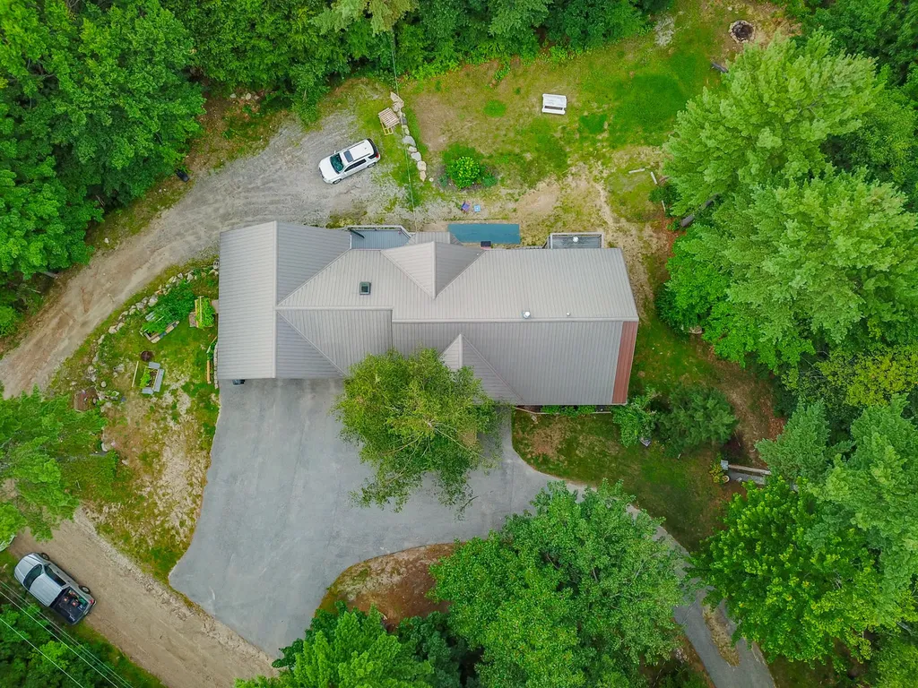 89 Cliffside Road Casco ME 04015