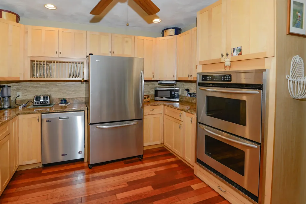 89 Cliffside Road Casco ME 04015