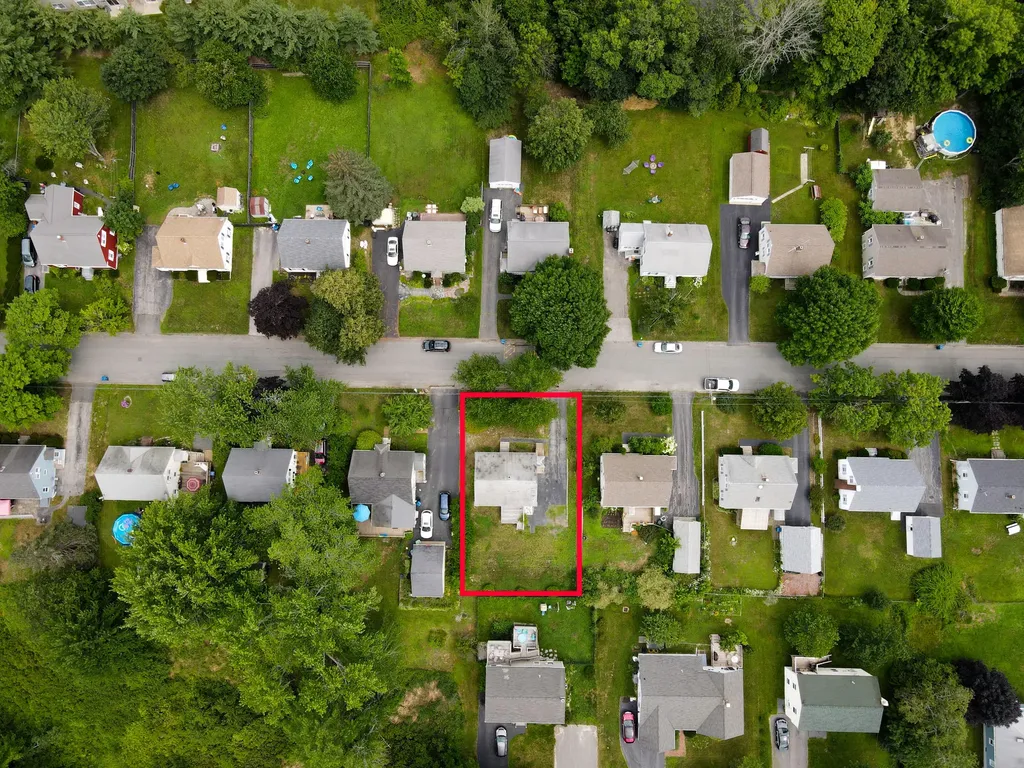 110 Hennessy Drive Portland ME 04103
