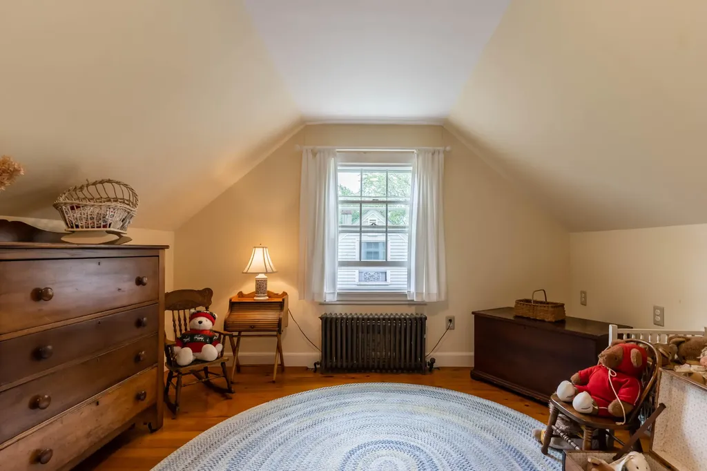 77 Torrey Street Portland ME 04103