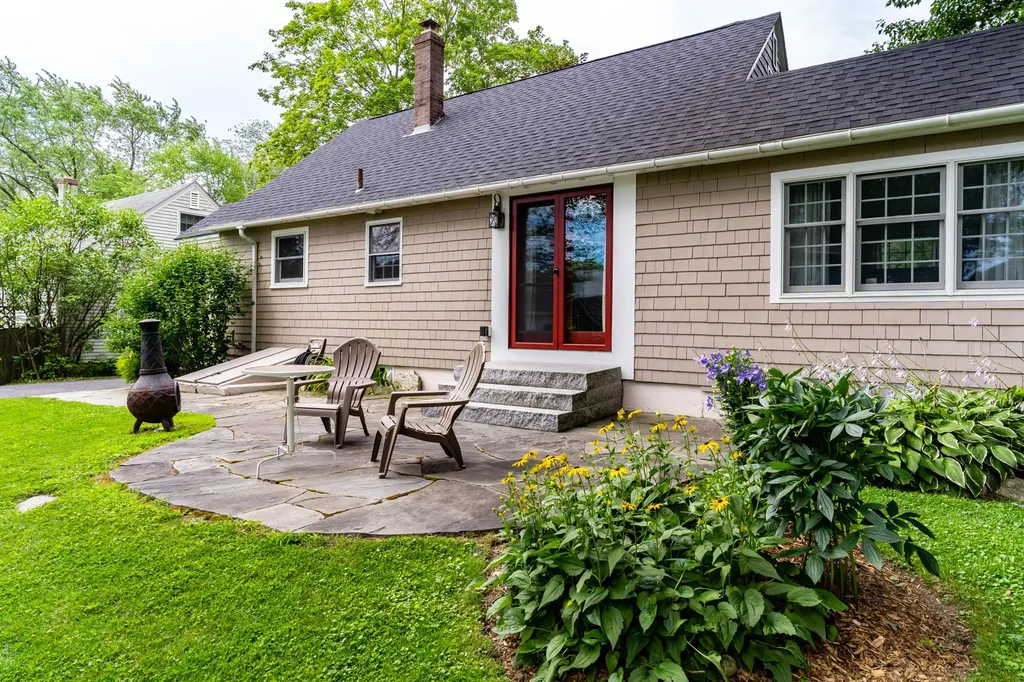77 Torrey Street Portland ME 04103