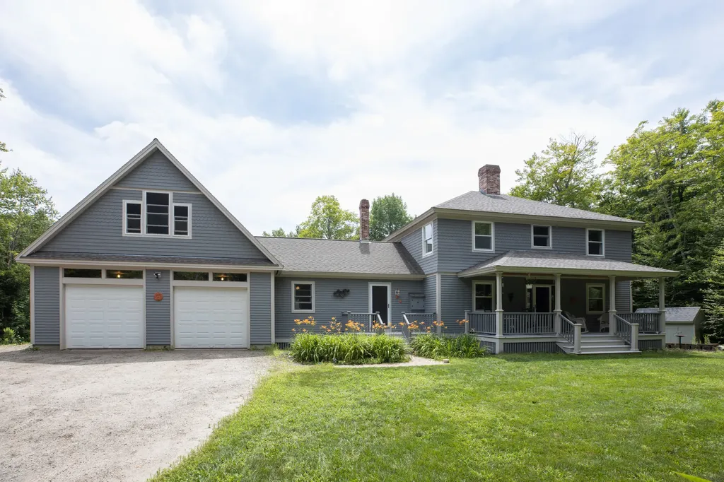 11 Hillside Road Brunswick ME 04011