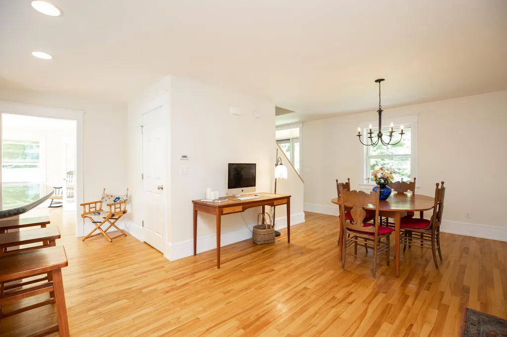 11 Hillside Road Brunswick ME 04011