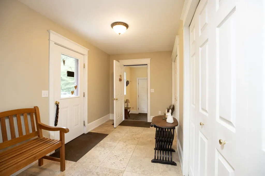 11 Hillside Road Brunswick ME 04011