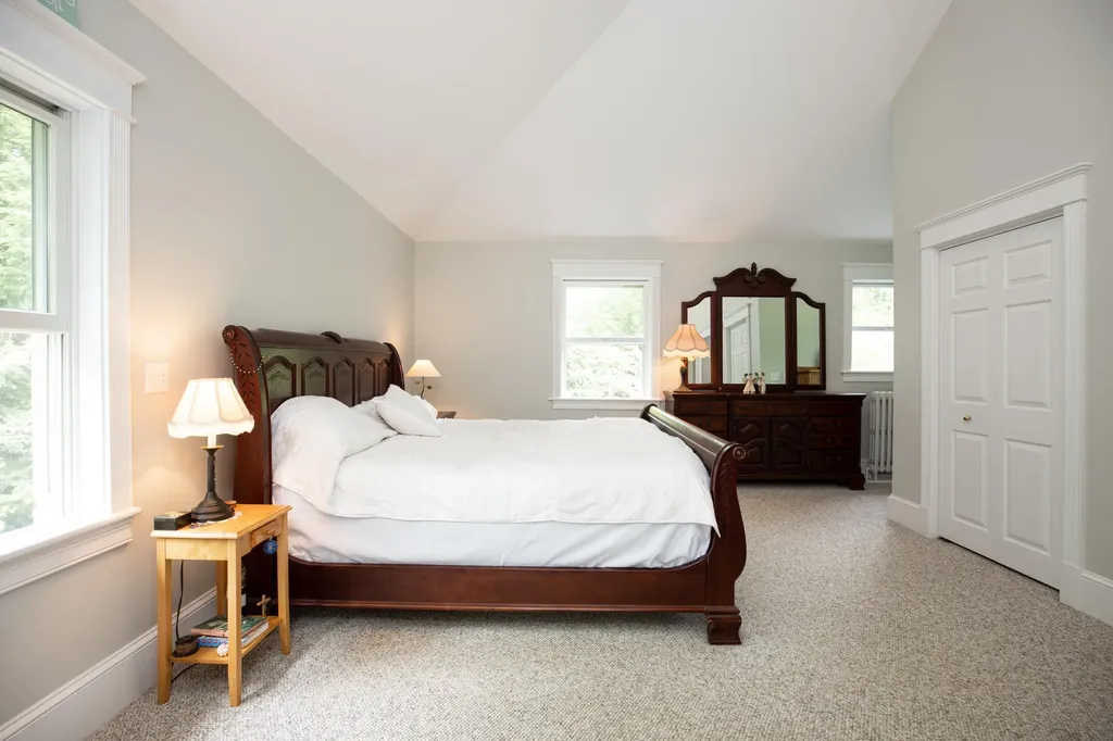 11 Hillside Road Brunswick ME 04011