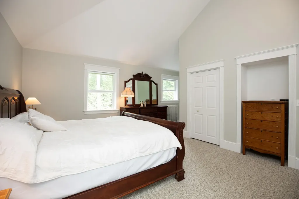 11 Hillside Road Brunswick ME 04011