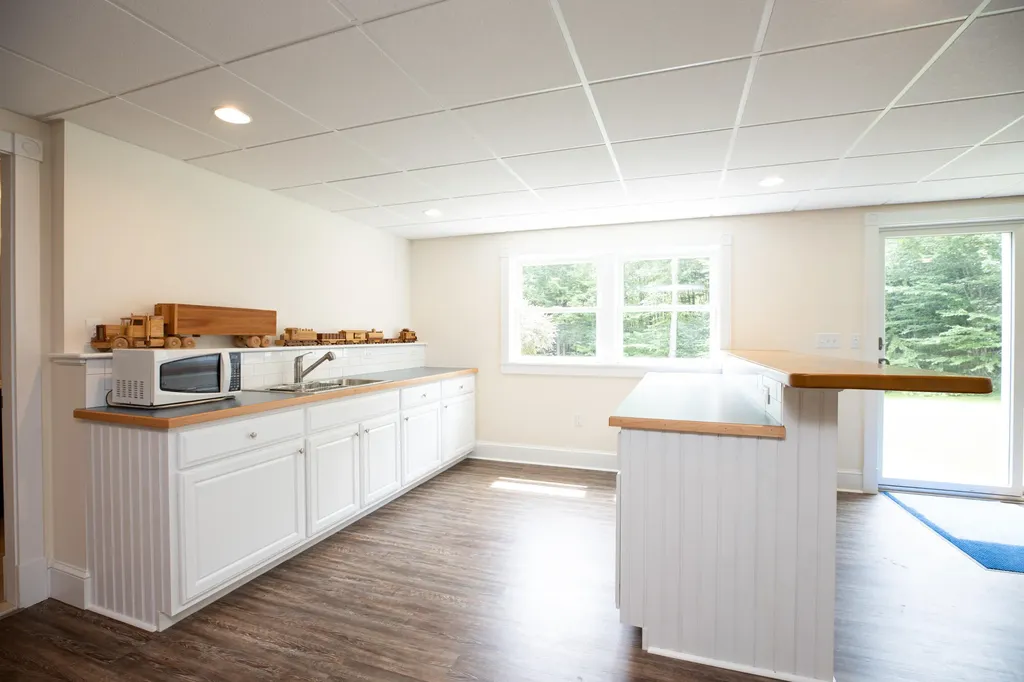 11 Hillside Road Brunswick ME 04011