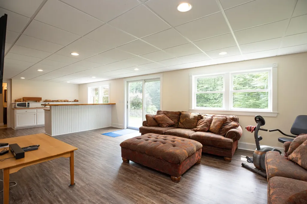 11 Hillside Road Brunswick ME 04011