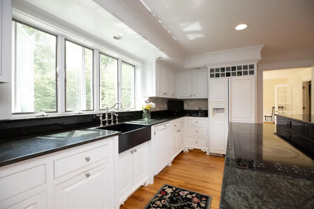 11 Hillside Road Brunswick ME 04011