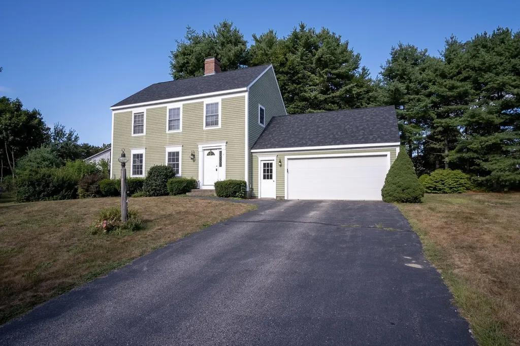4 Alger Drive Scarborough ME 04074