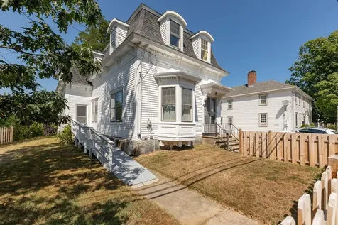 46 Government Street Kittery ME 03904