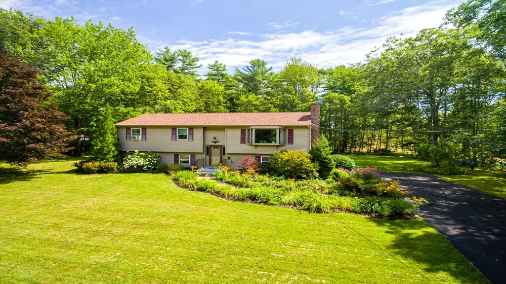 175 Harpswell Neck Road Harpswell ME 04079