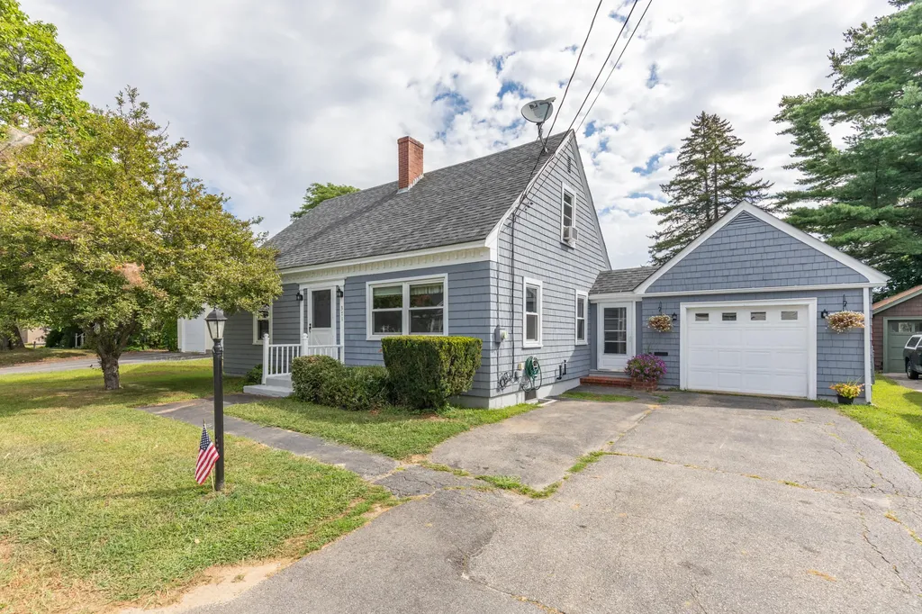 371 Park Avenue Auburn ME 04210