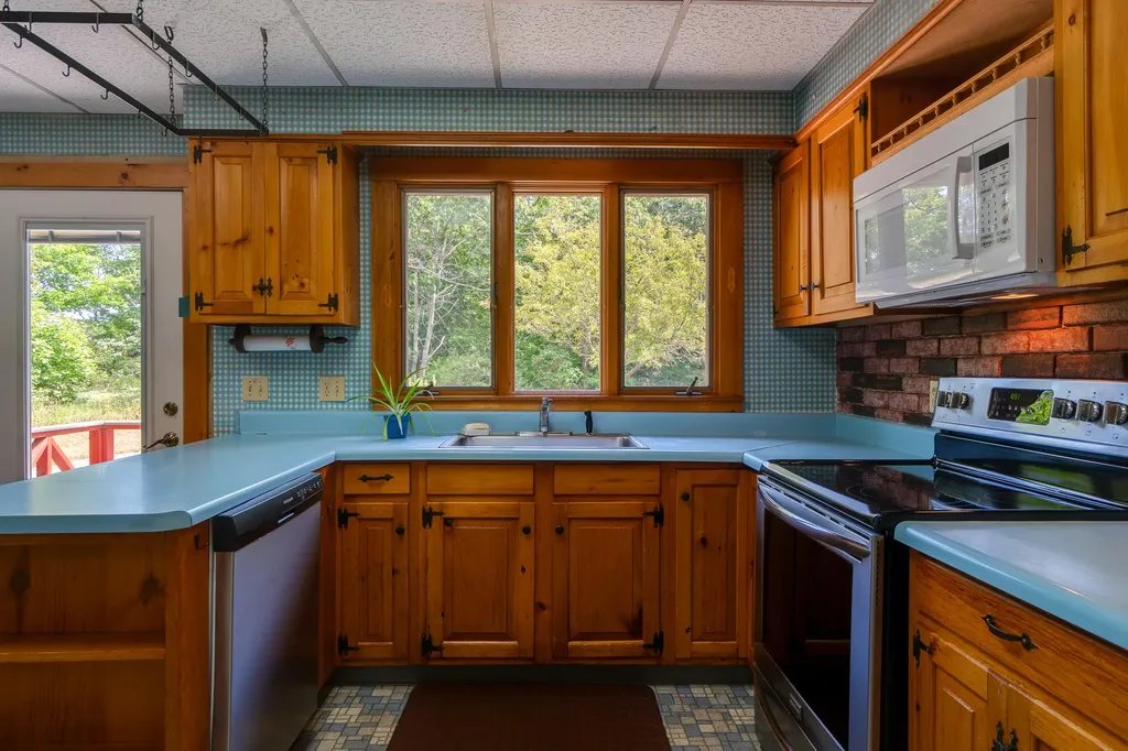 44 Ingraham Drive Owls Head ME 04854