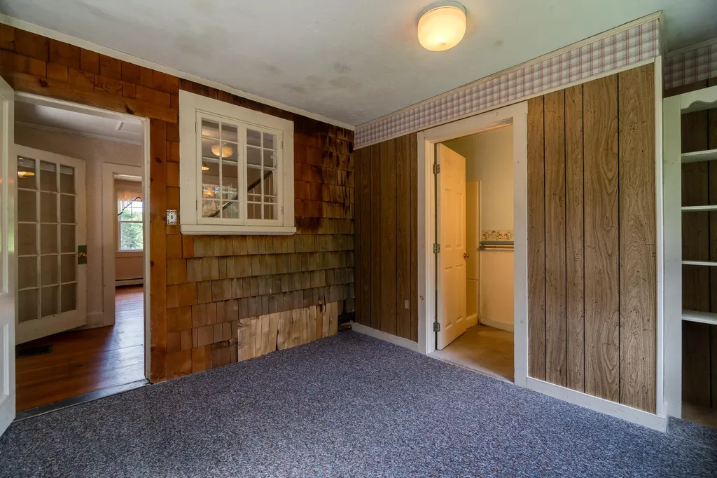 44 Ingraham Drive Owls Head ME 04854