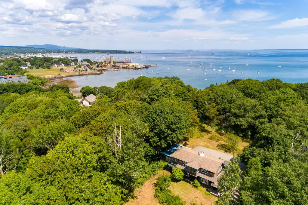 44 Ingraham Drive Owls Head ME 04854
