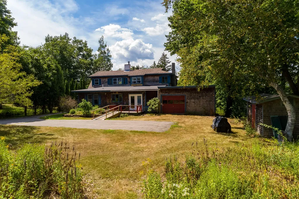 44 Ingraham Drive Owls Head ME 04854