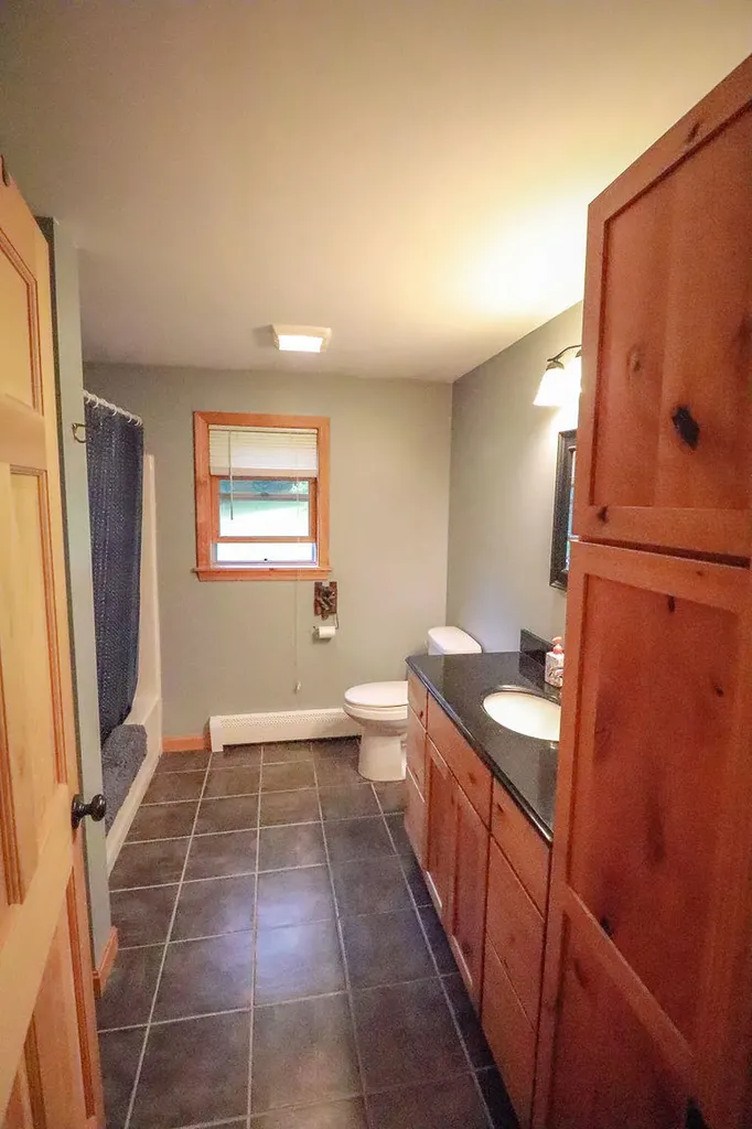 18 Green Road Waterford ME 04088