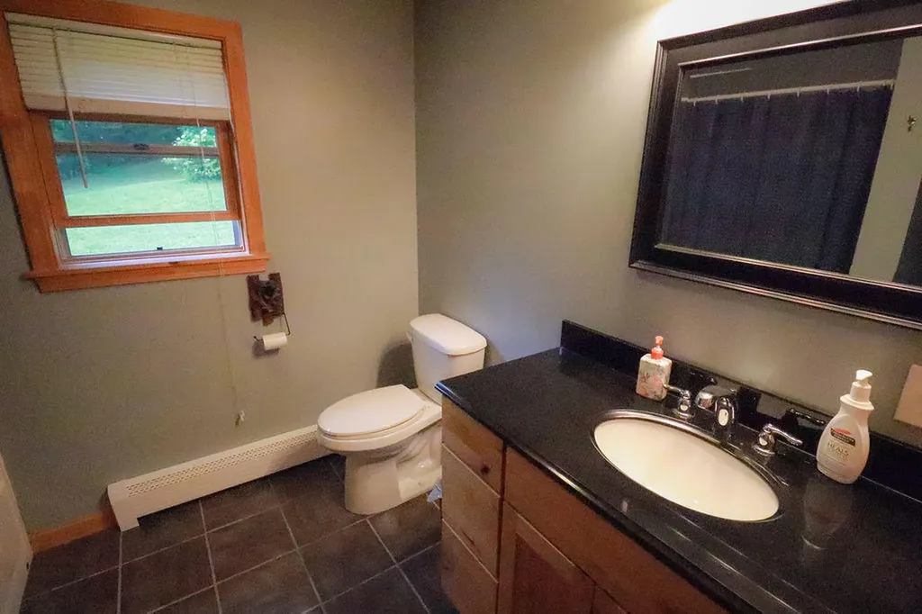 18 Green Road Waterford ME 04088