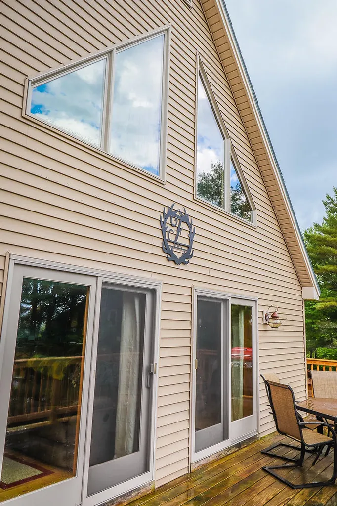 18 Green Road Waterford ME 04088