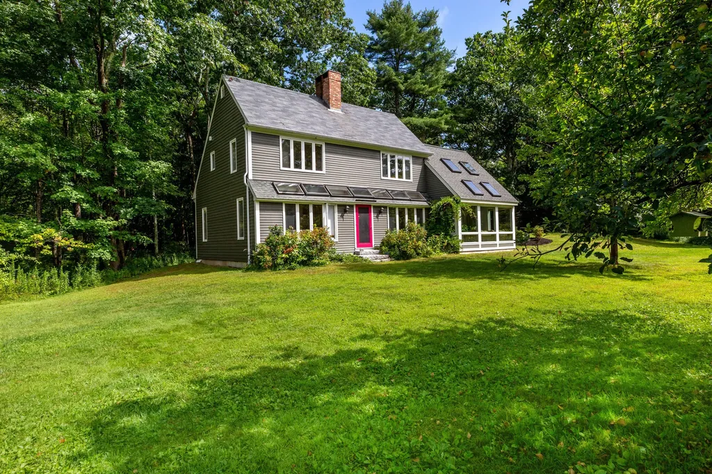 197 Middle Bay Road Brunswick ME 04011