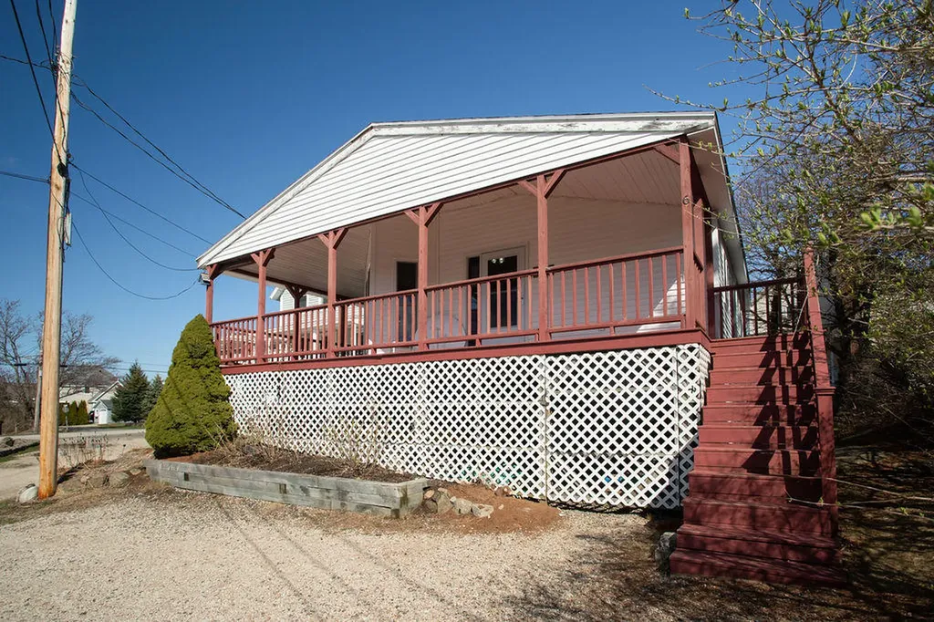 6 Sunset Road York ME 03909