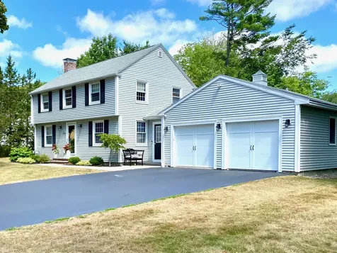 15 Fall Lane Portland ME 04103
