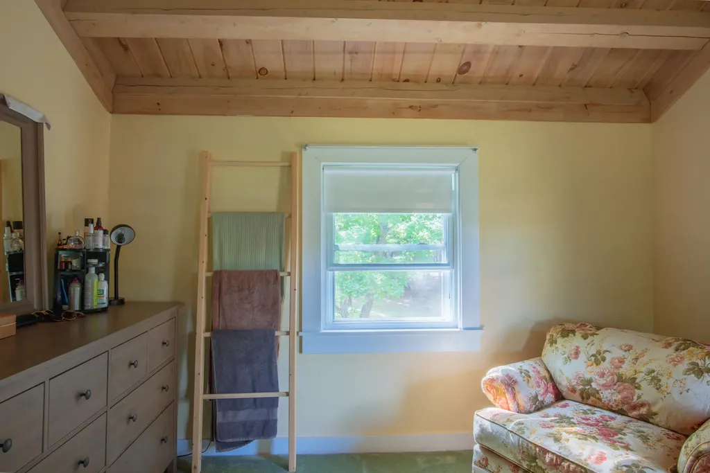 1786 Essex Street Bangor ME 04401
