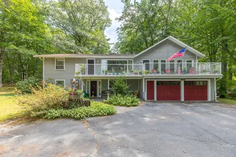20 Birch Drive Raymond ME 04071