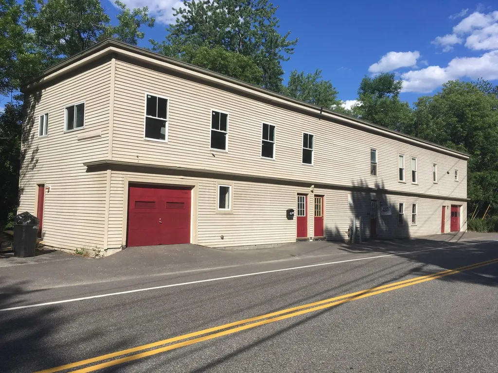 190 Riverside Drive Auburn ME 04210