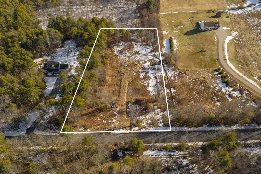 18 Great Hill Road South Berwick ME 03908
