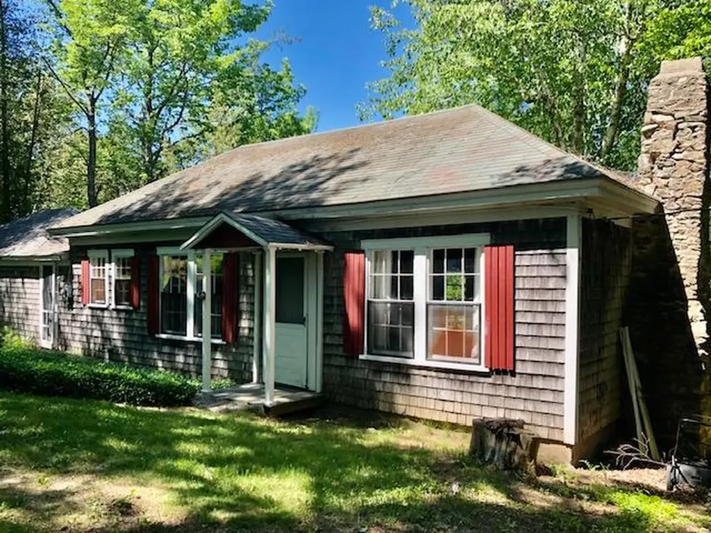 1242 Coastal Road Brooksville ME 04617