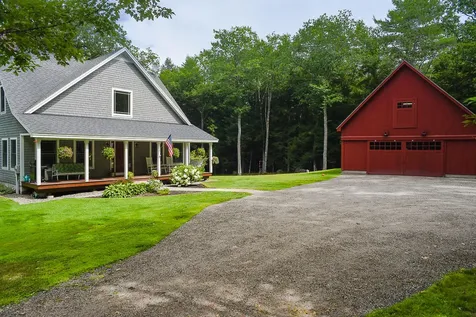 79 Abrams Lane Poland ME 04274
