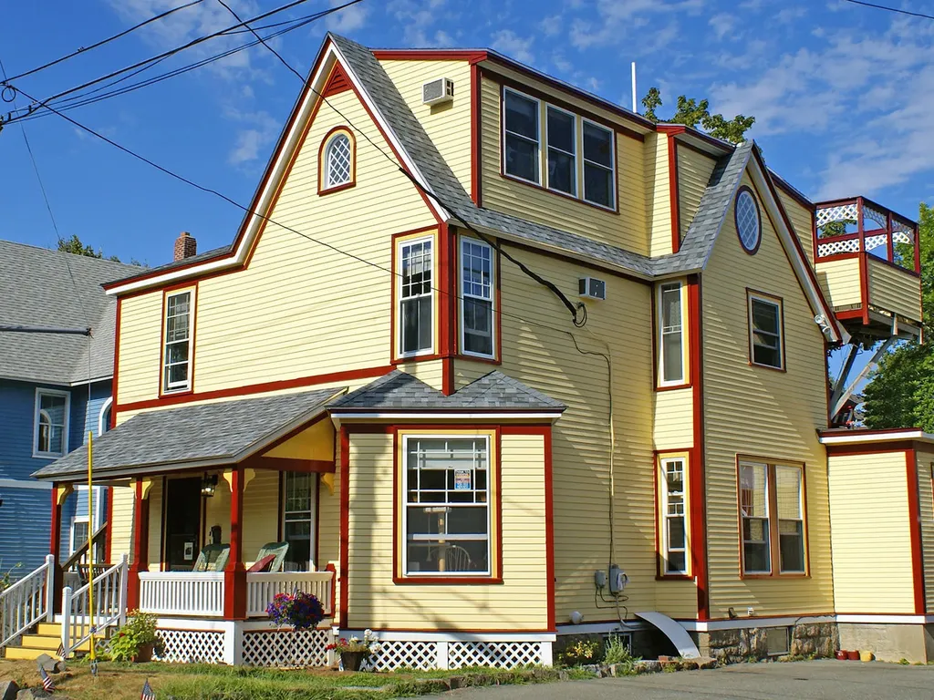 20 Roberts Avenue Bar Harbor ME 04609