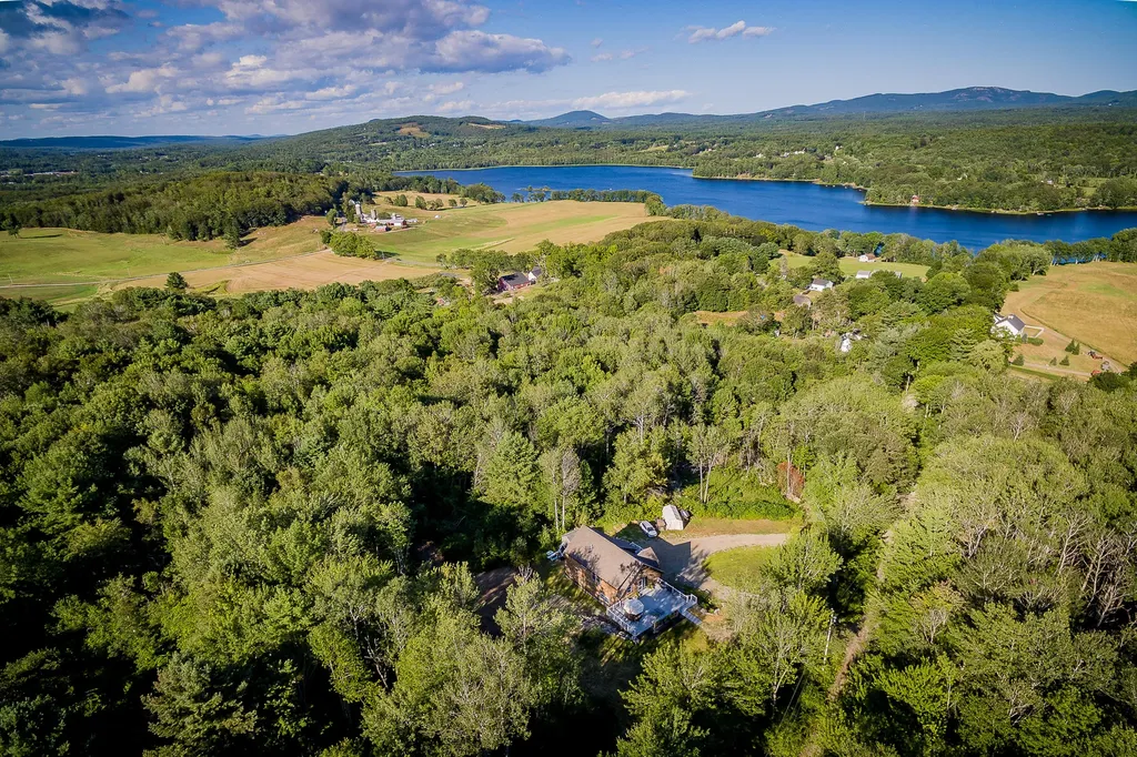 53 Seider Hill Lane Union ME 04862