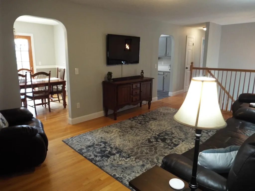 114 Mayo Road Hampden ME 04444