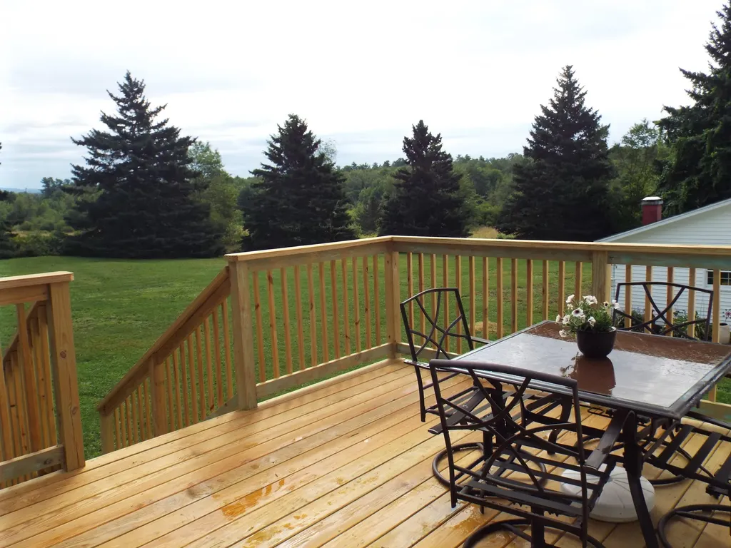 114 Mayo Road Hampden ME 04444