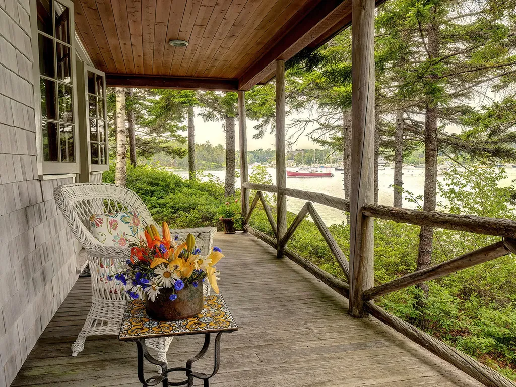 79 Peabody Drive (Northeast Hrb) Mount Desert ME 04662